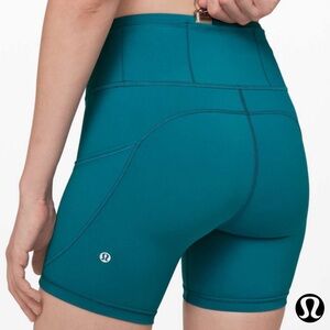 Lululemon Fast And Free Short 6" *Non-Reflective
In Cyprus